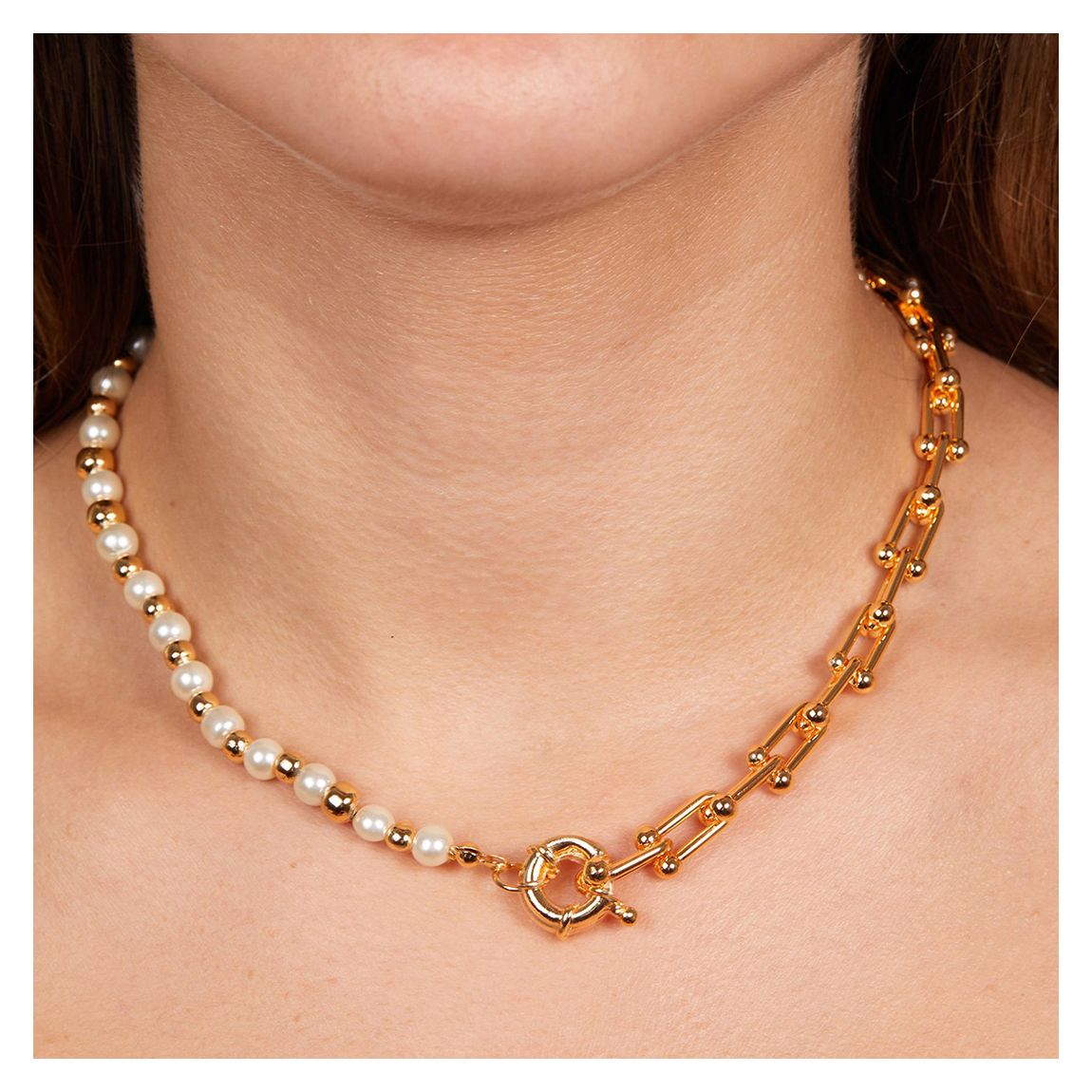 Gold Chunky Necklace main product photo