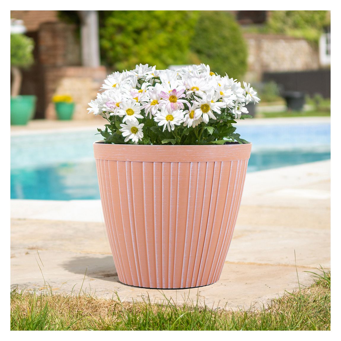 35cm Oxford Planter - Terracotta main product photo