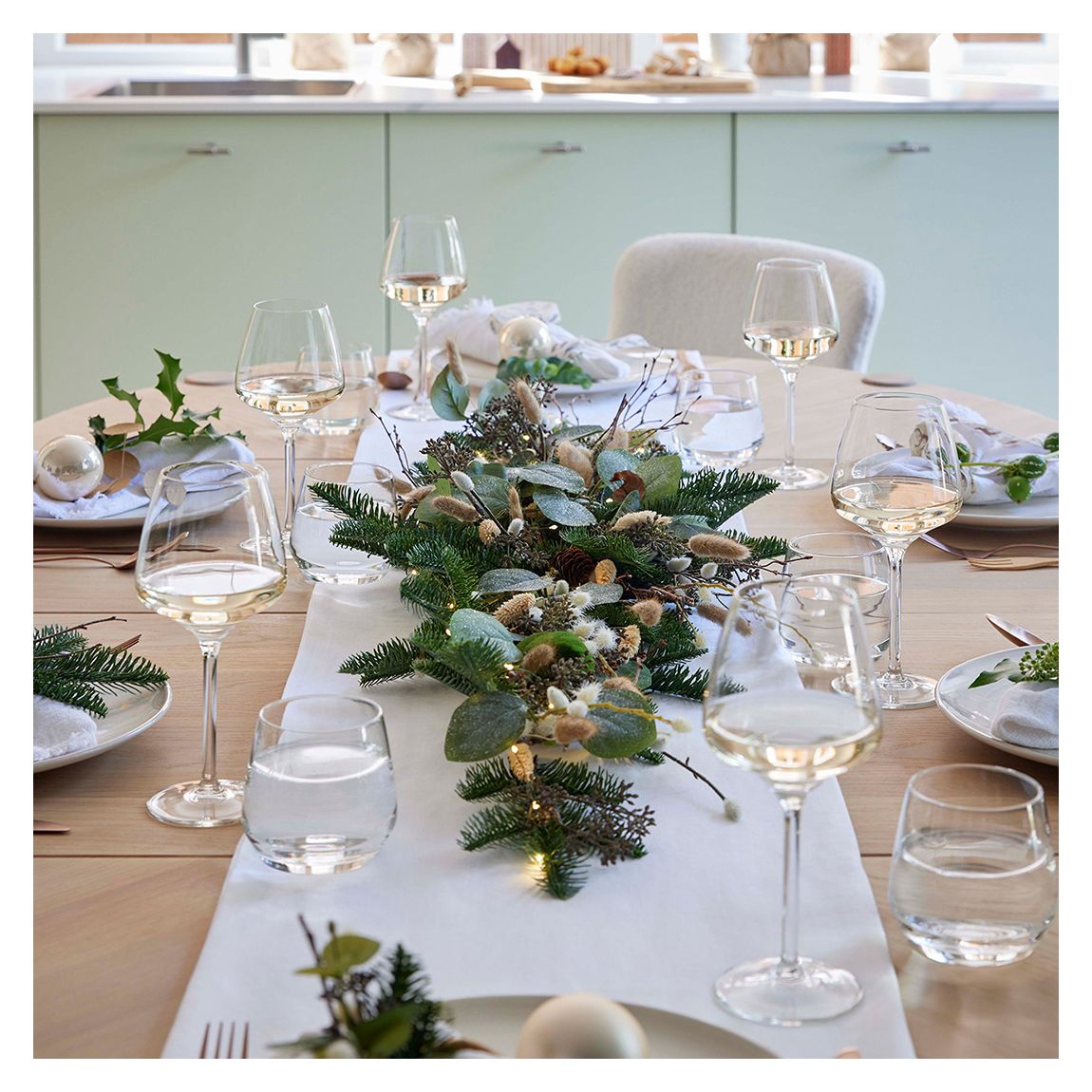 Frost Tail,White berry and Pinecone Light Up Indoor Table Piece main product photo