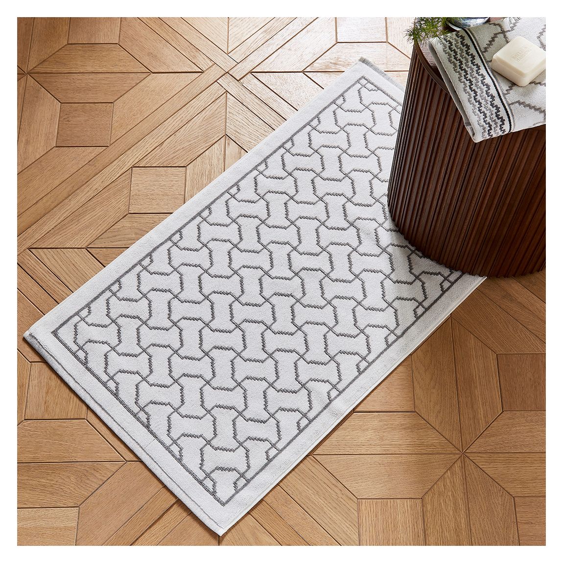 Ayda Bath Mat, Chalk main product photo