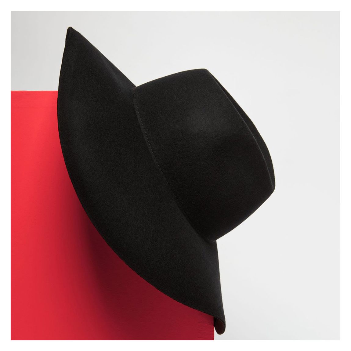 Black Mura Hat main product photo