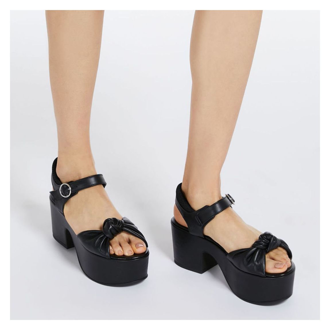 Black Congo Heel main product photo