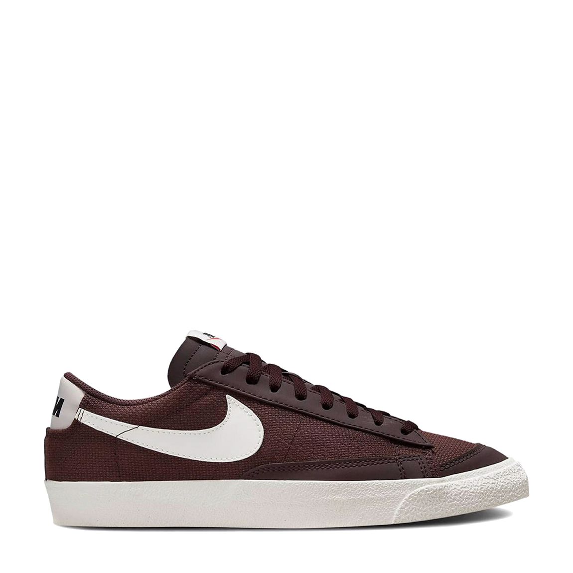 Men's Brown/White Nike Blazer Low 77 Trainers main product photo