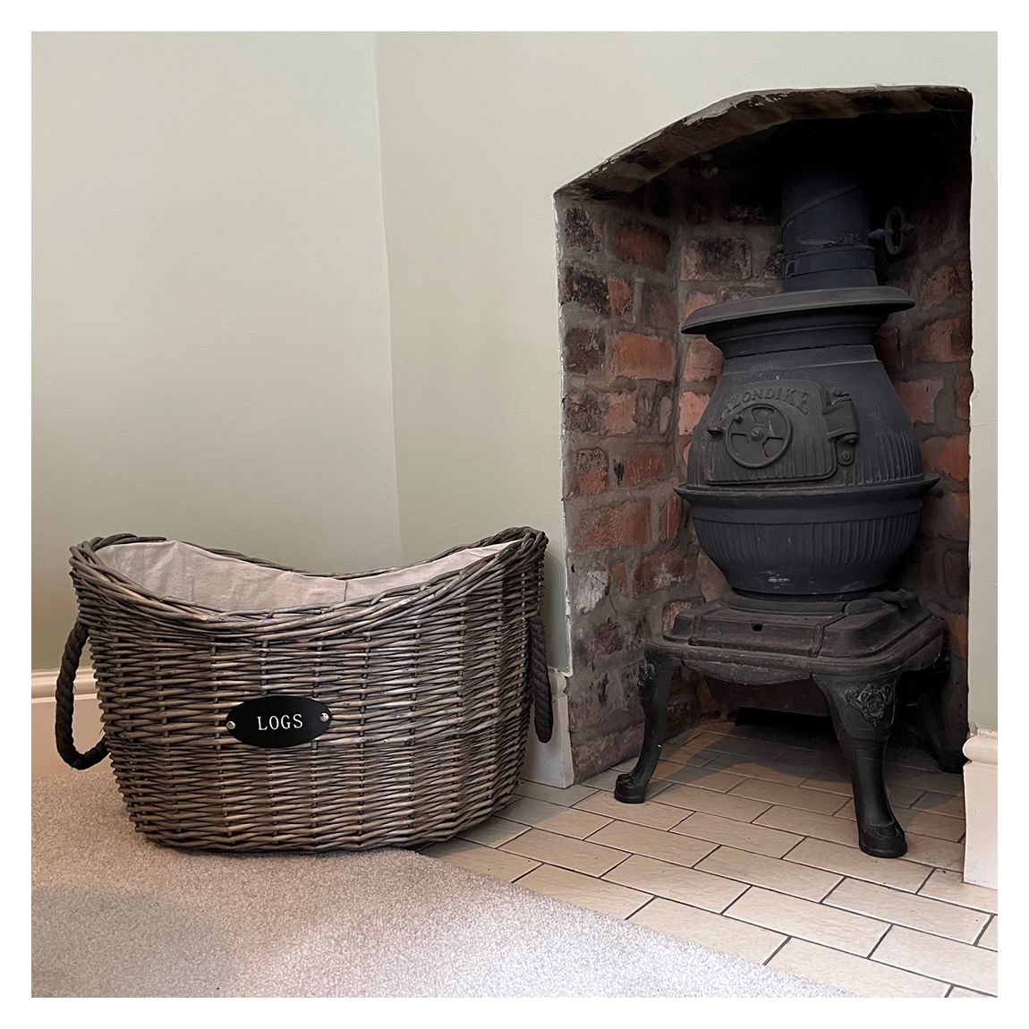 Oval tapered log basket main product photo
