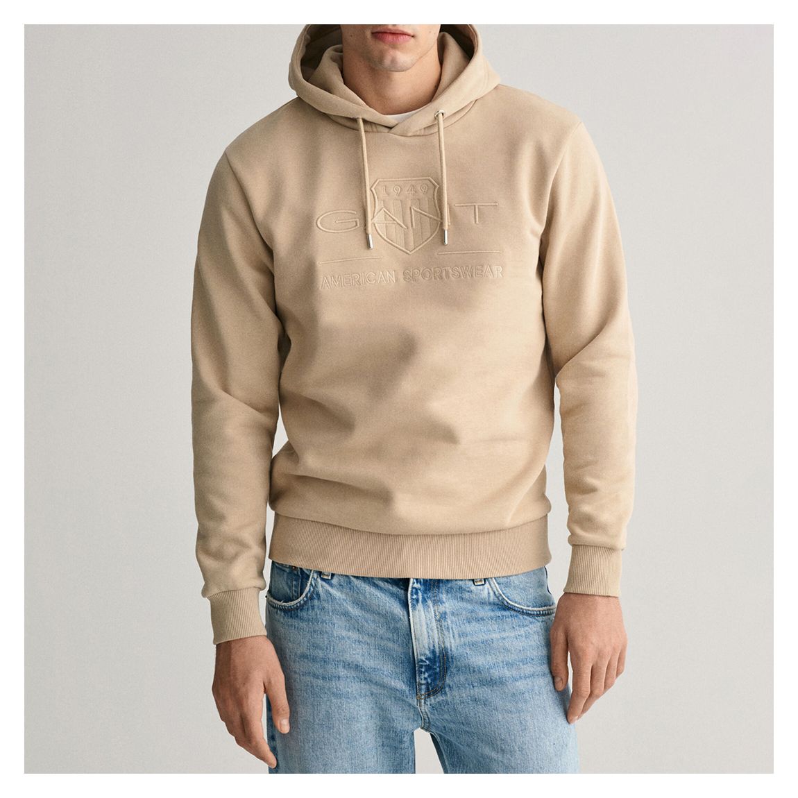 2037020 REG TONAL SHIELD HOODIE main product photo