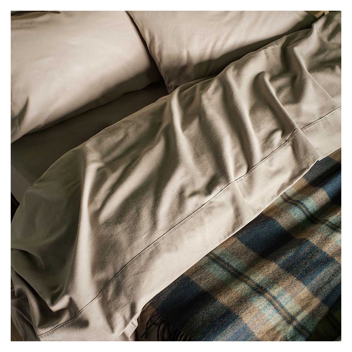 Clay Double Brushed Cotton Flat Sheet main product photo