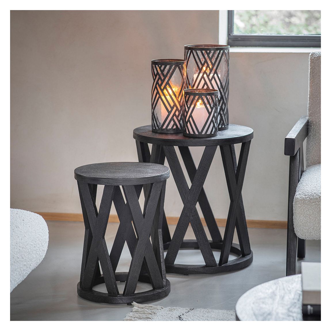 Earlstone Lattice Circular Hurricane in Gilded Oak Wood Finish Large 31cm main product photo
