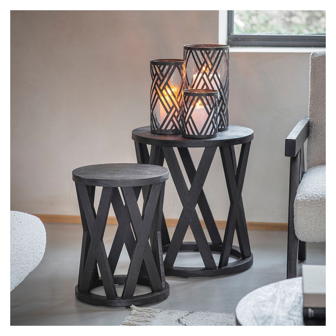 Earlstone Lattice Circular Hurricane in Gilded Oak Wood Finish Small 16cm main product photo