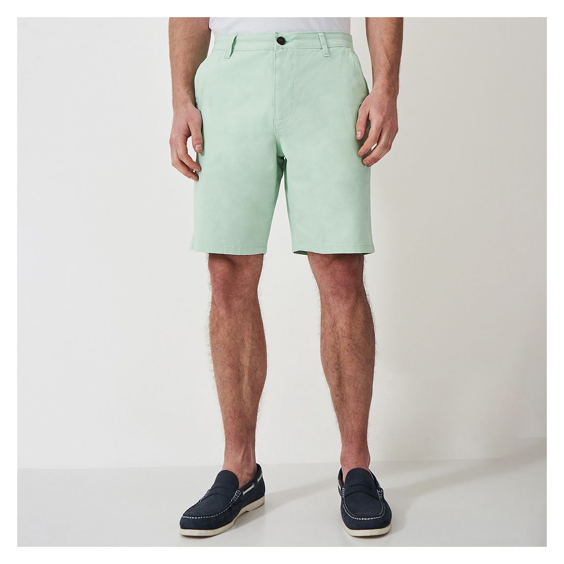 BERMUDA SHORT main product photo