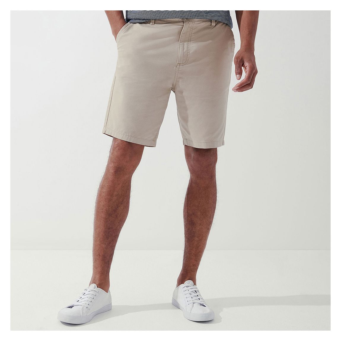 BERMUDA SHORT main product photo