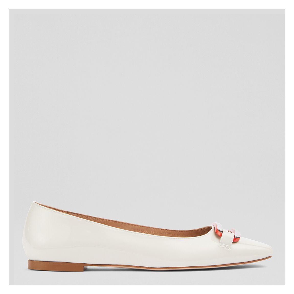 Cream Leather Cayden Flats main product photo