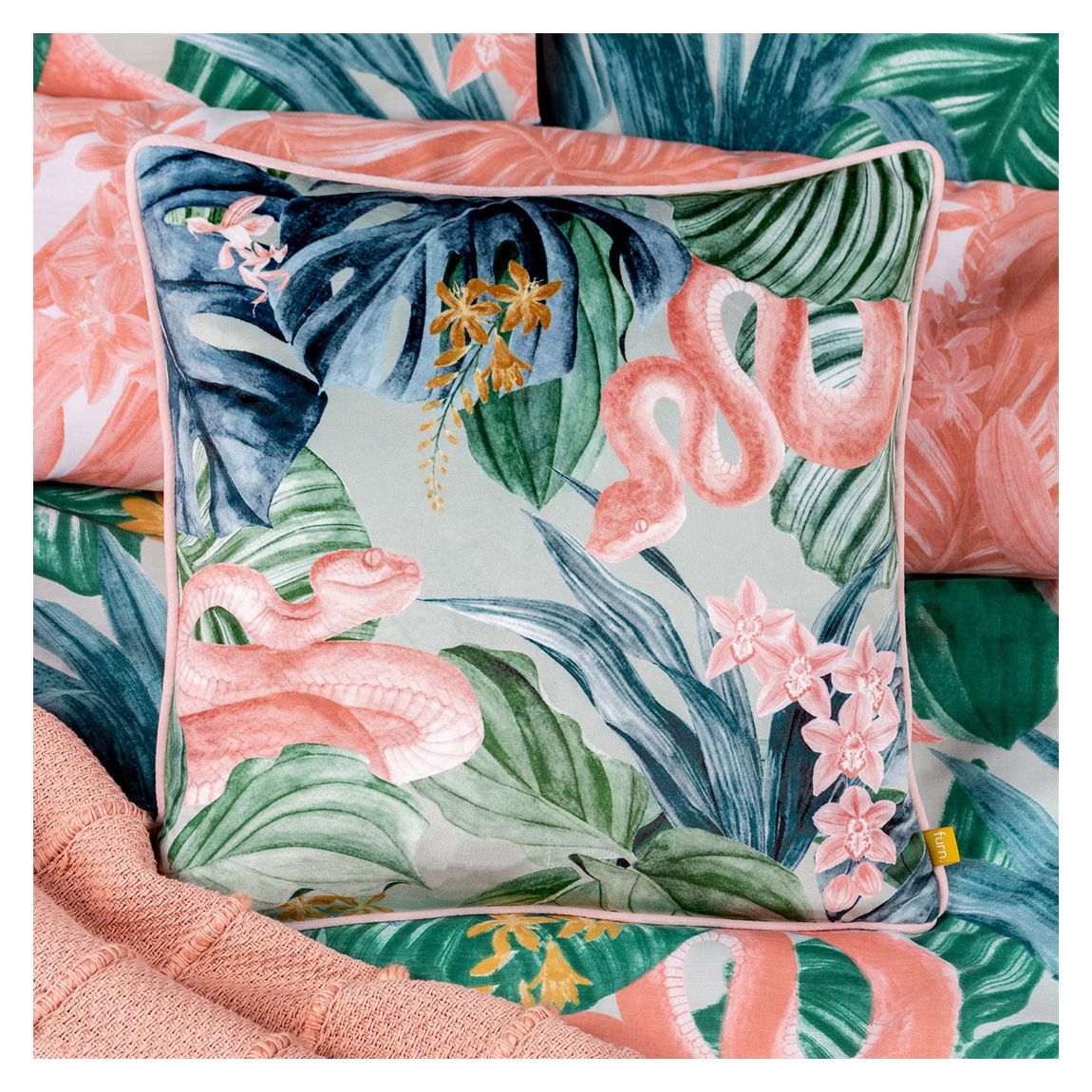 Medinilla 43x43cm Cushion Case Sage/Blush main product photo