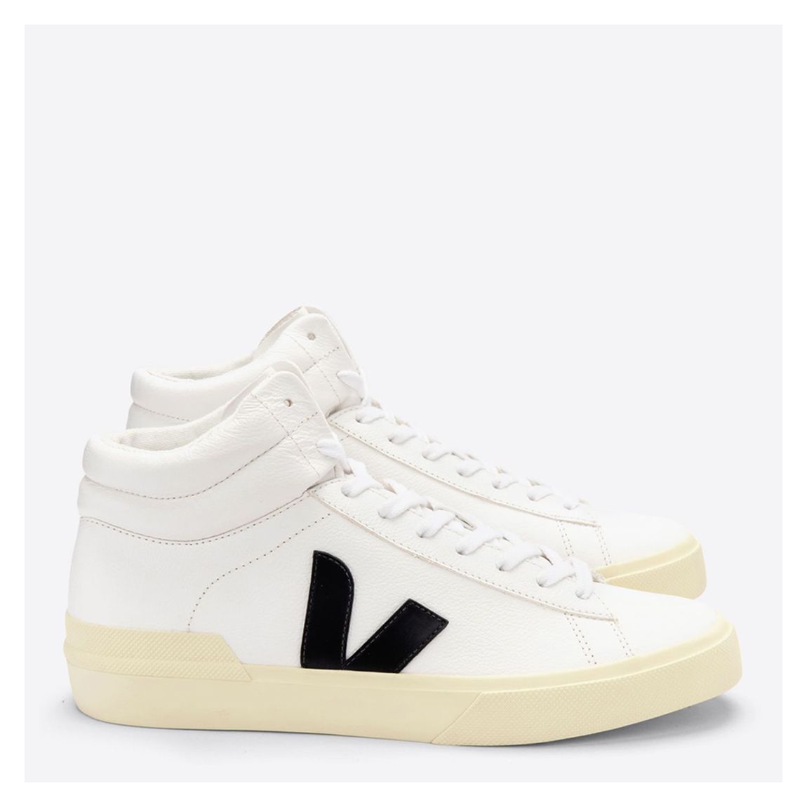 Men's White Minotaur Trainers main product photo