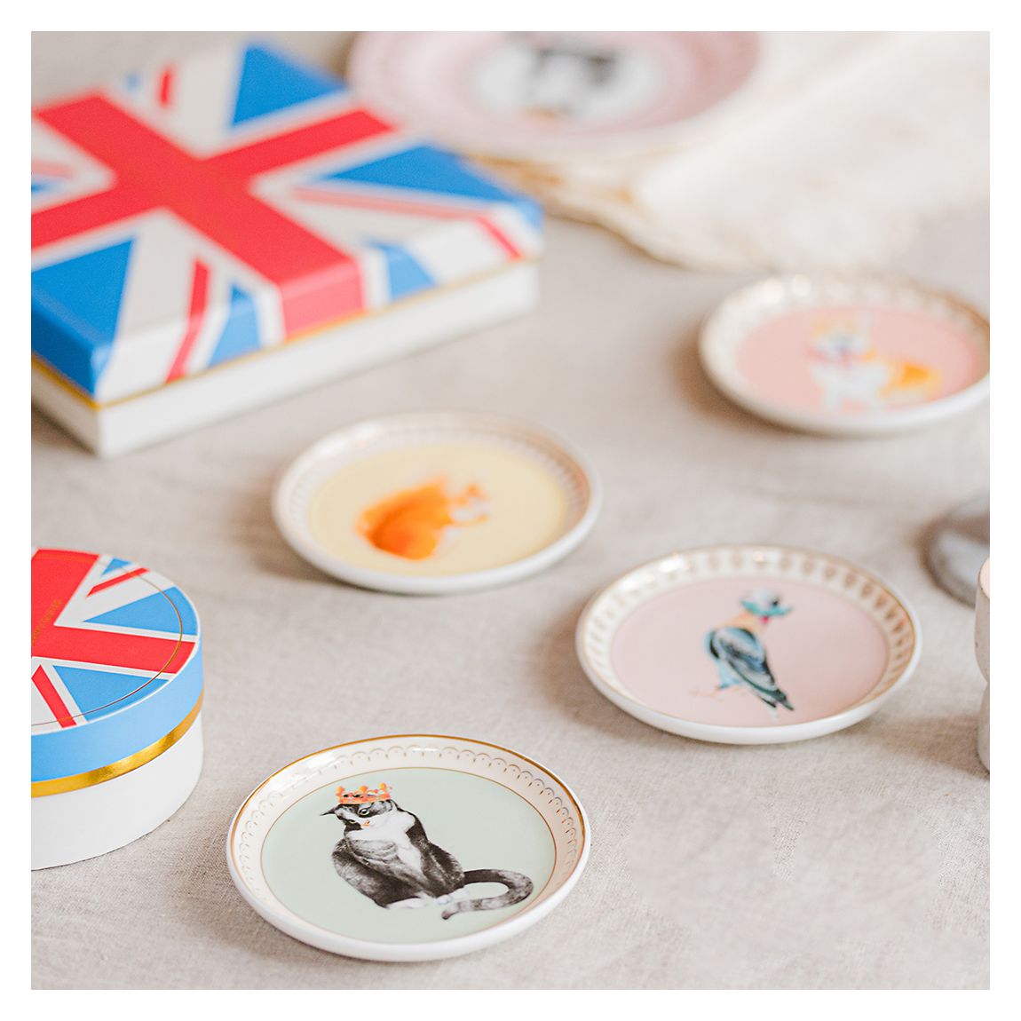 Set of 4 Best of British Ceramic Coasters in Gift Box main product photo