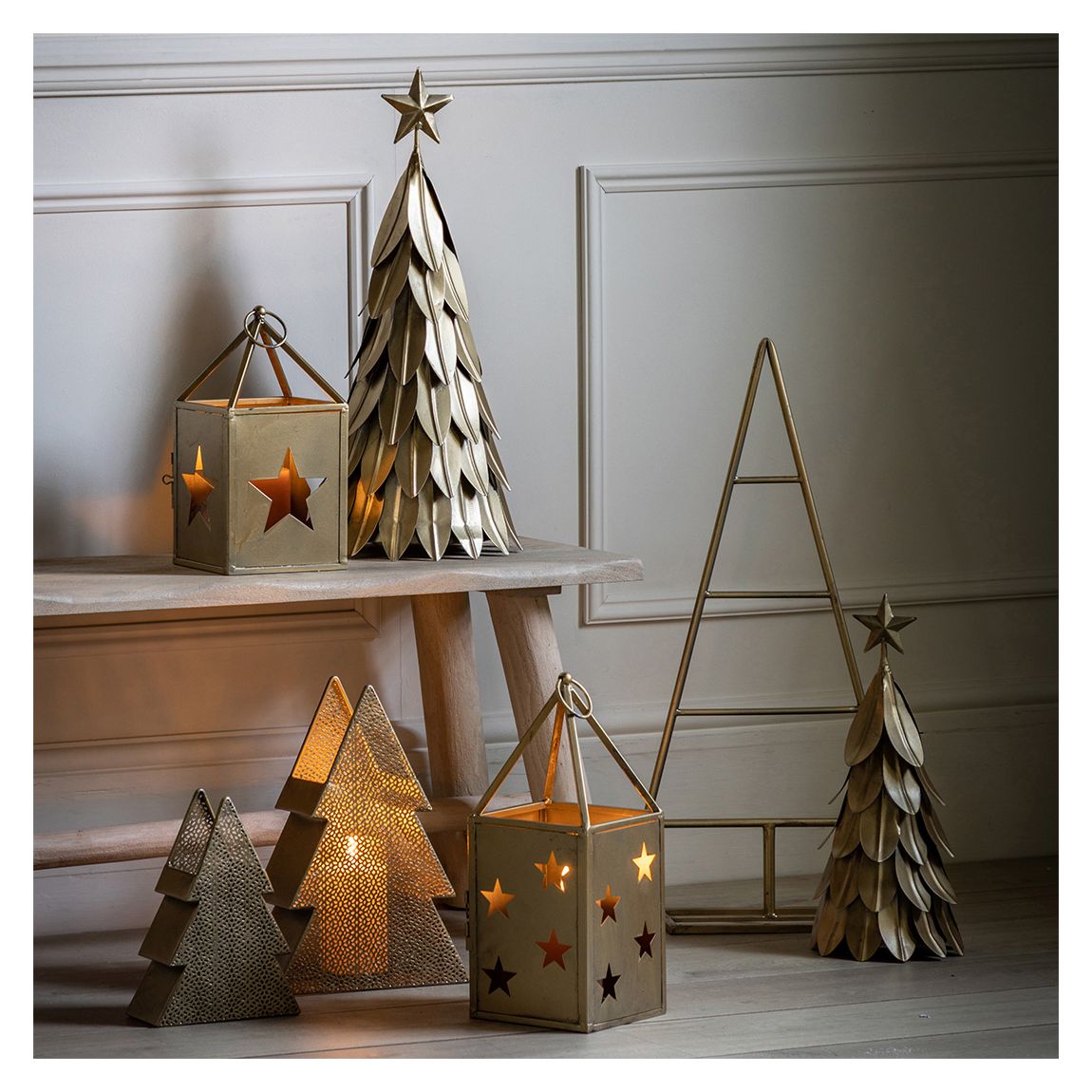Axel Tree Décor Antique Gold, 30x69cm main product photo