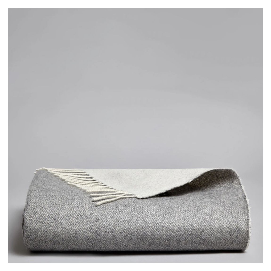 Anzan Cashmere Blanket, Grey main product photo