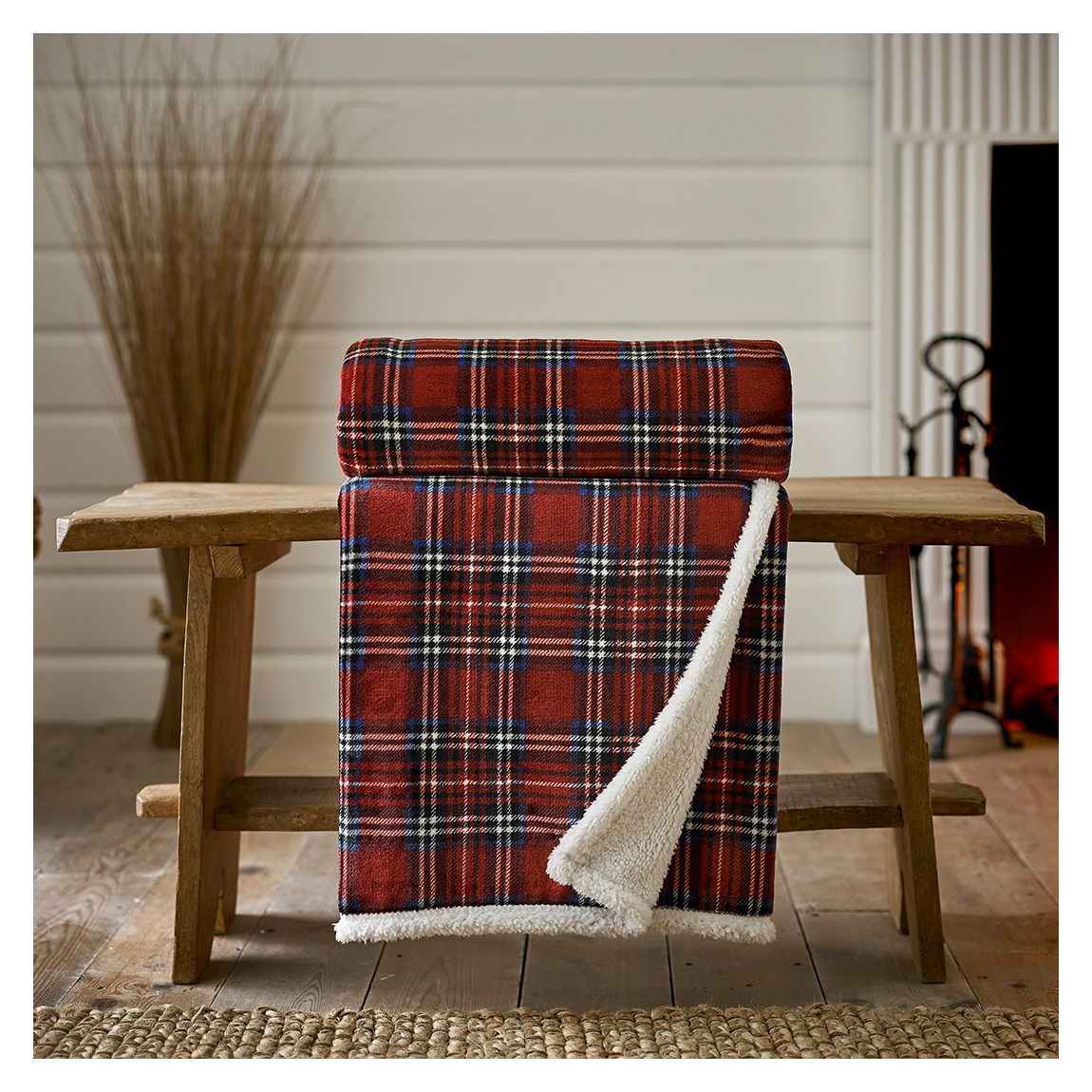 Royal Stewart Throw 125x150cm, Red main product photo