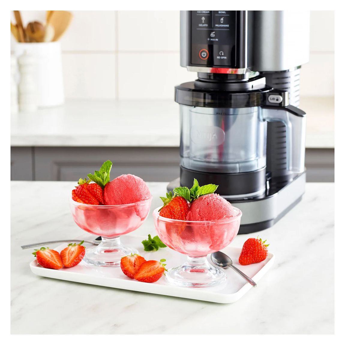 Ninja CREAMi Ice Cream & Frozen Dessert Maker main product photo