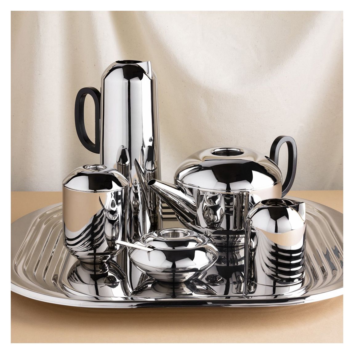 Form Milk Jug main product photo