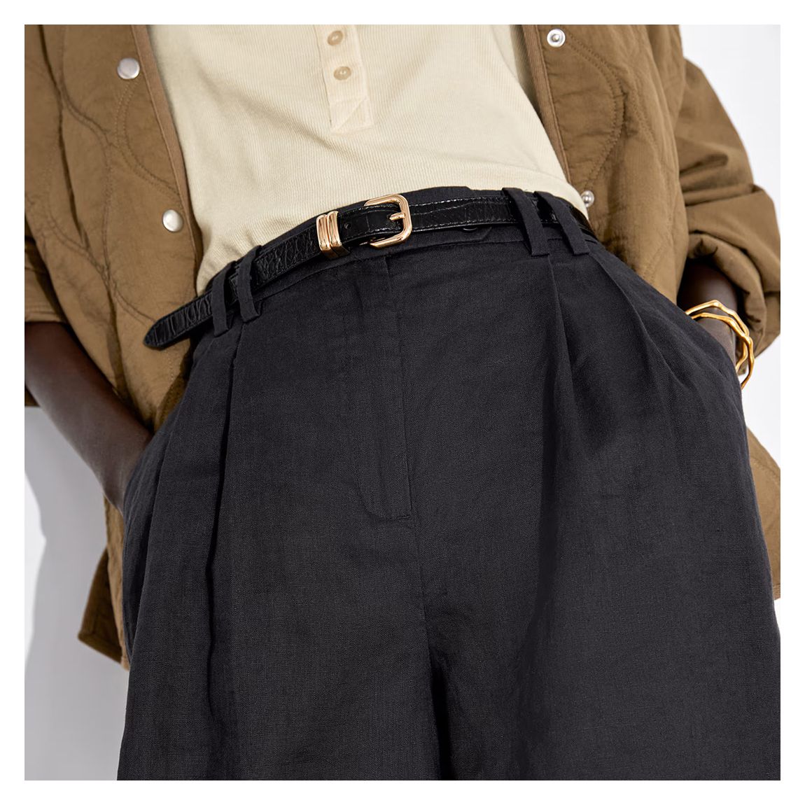 Black Relaxed Linen Shorts main product photo
