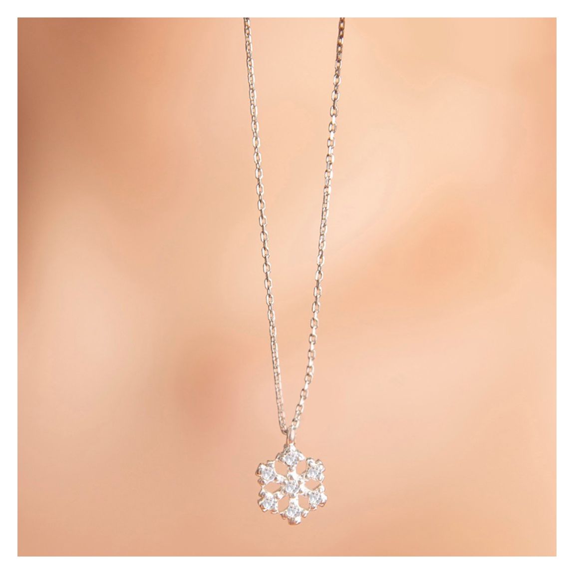 Silver Pendant Necklace main product photo