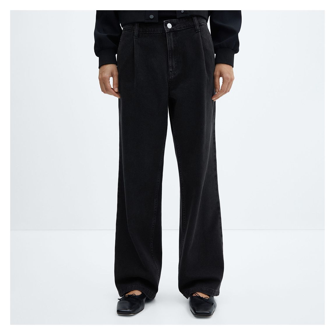 Black Denim Straight Pleated Jeans main product photo