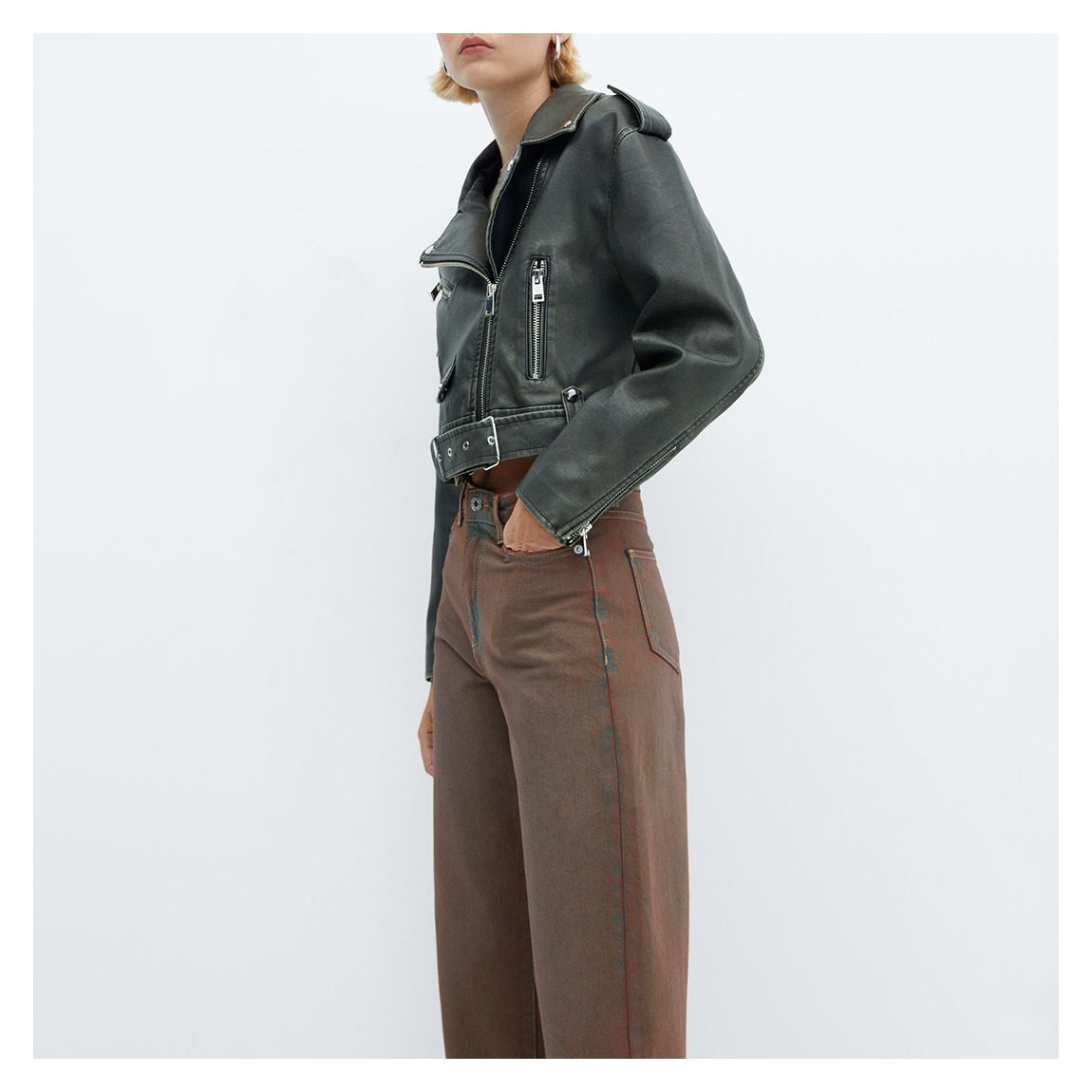 Brown High-Waist Slouchy Jeans main product photo