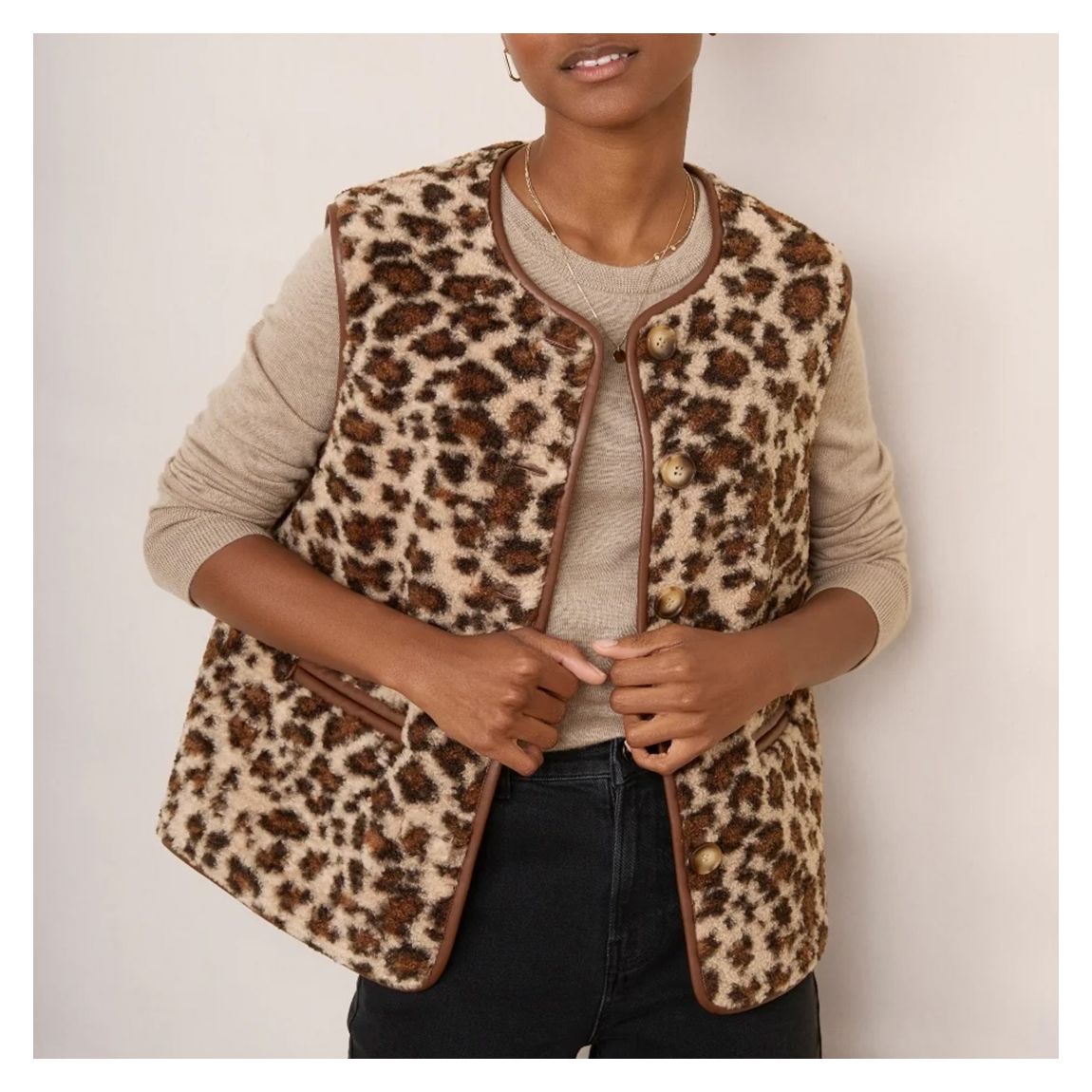 Ginny Borg Gilet - Leopard main product photo