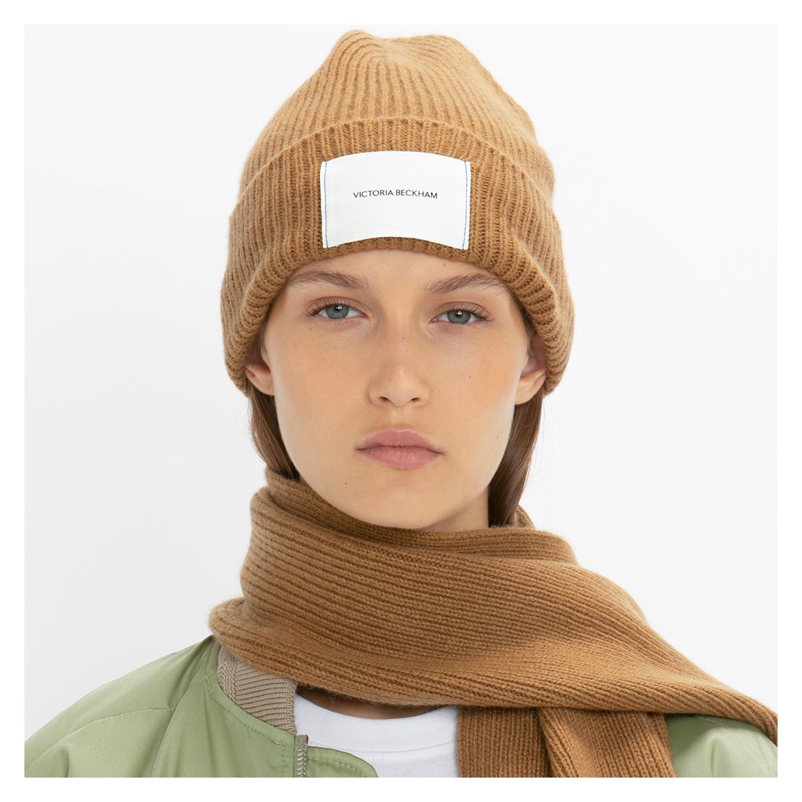 Cashmere Ivory Cream Logo Patch Beanie main product photo
