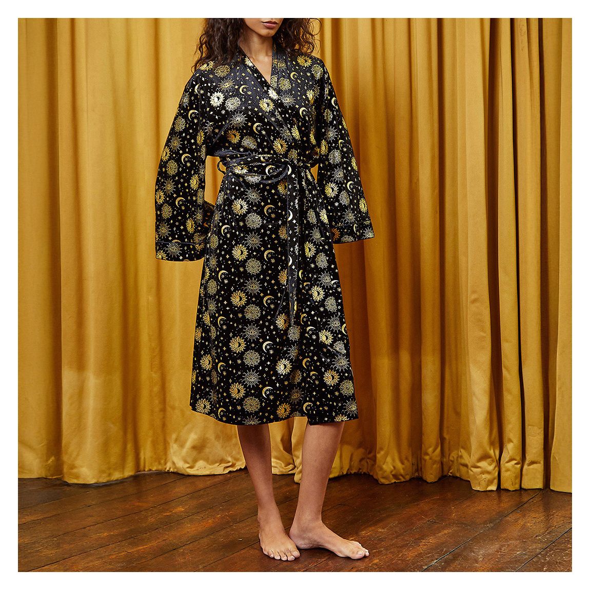 Multi Luna Velvet Robe main product photo