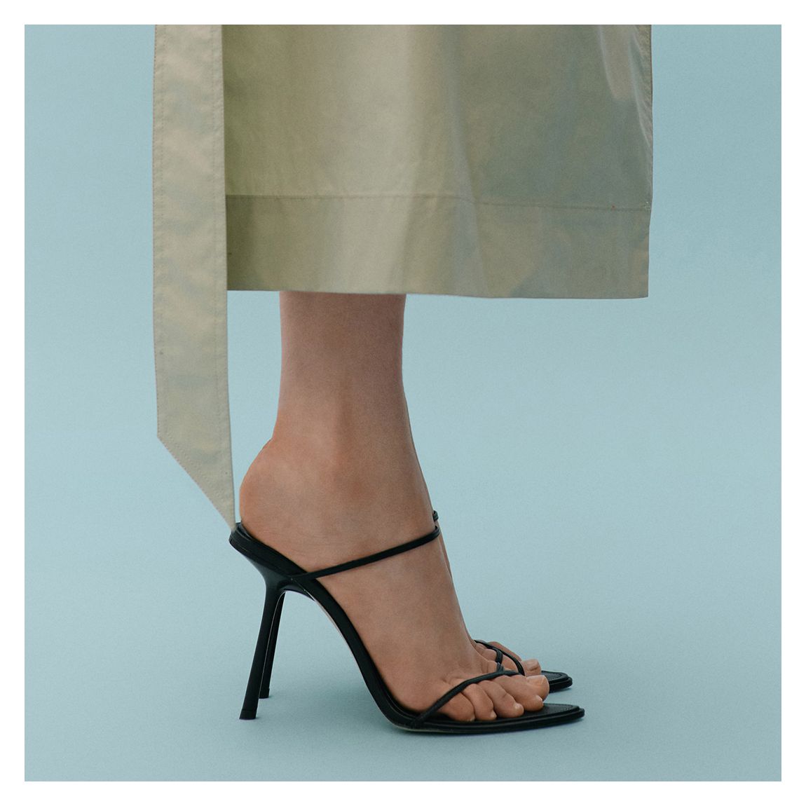 Black Pointed Strappy Heel main product photo