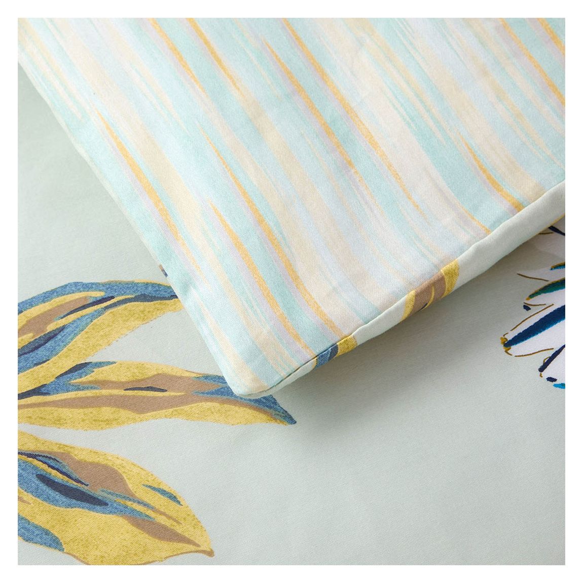 Tropical Emperor Duvet Cover main product photo