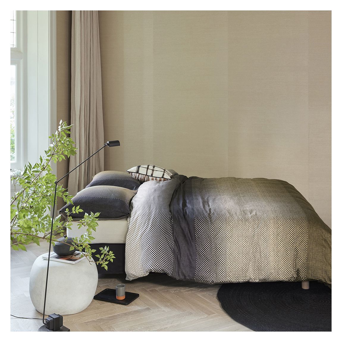 Duco King Duvet Cover Set, Anthracite main product photo