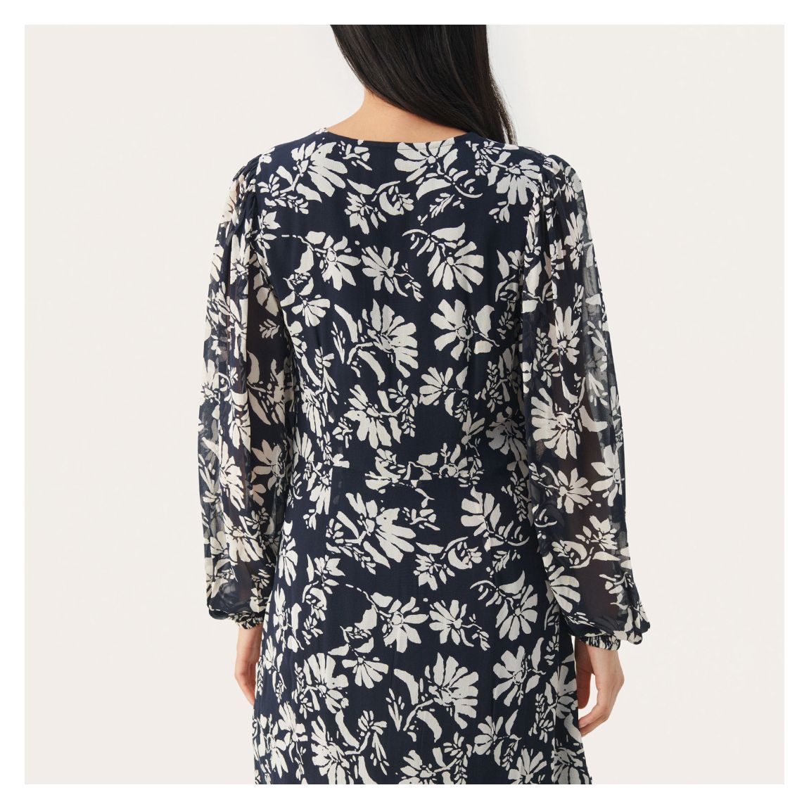 Black Fionia Dress main product photo