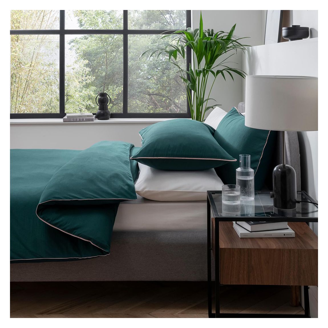 Superking Duvet Set, Teal with Apricot Border main product photo