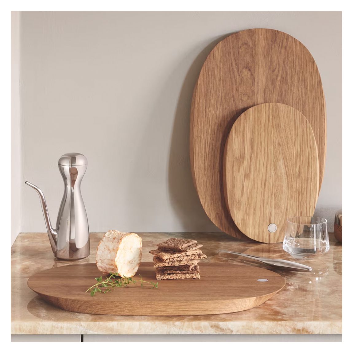 Alfredo Oak Wood Cutting & Serving Board, 42cm main product photo