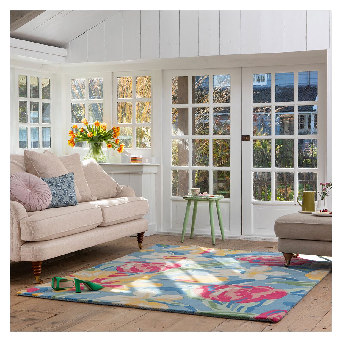 Tulips 082208 250x350cm Rug, China Blue main product photo