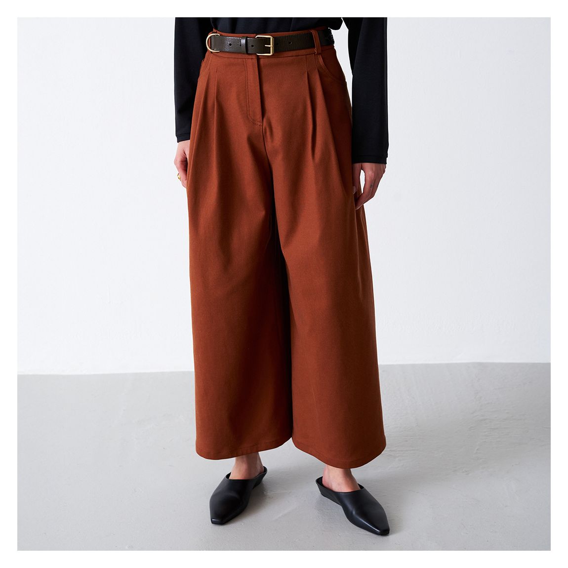 Rust Wide Leg Crop Trousers main product photo