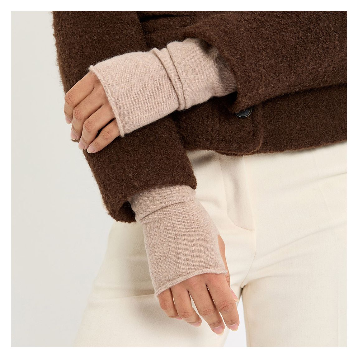 Natural Brown Cashmere Wrist Warmers main product photo