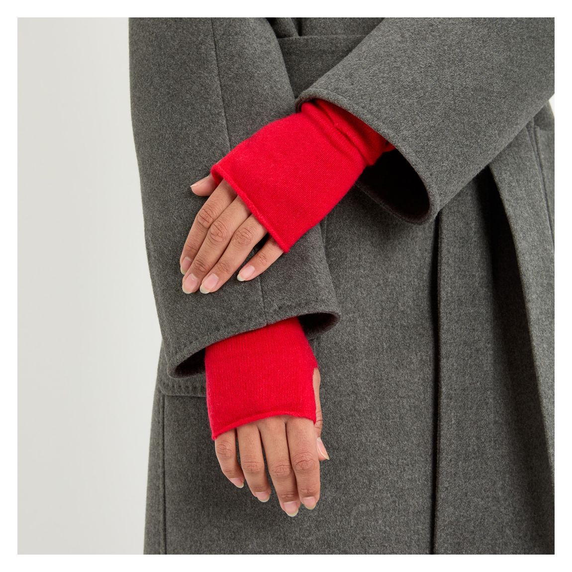 Red Cashmere Wrist Warmers main product photo