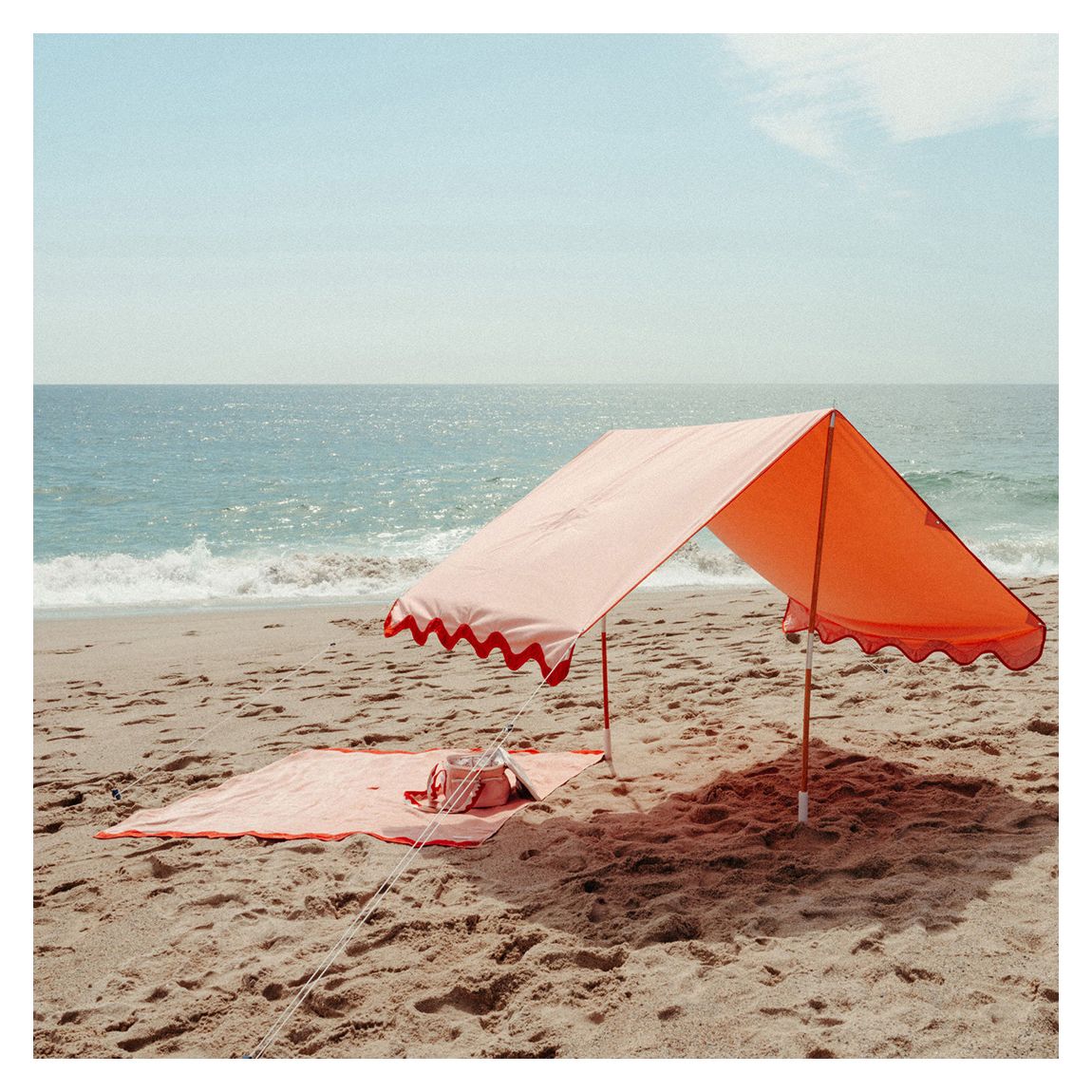 Rivie Pink Premium Beach Tent main product photo