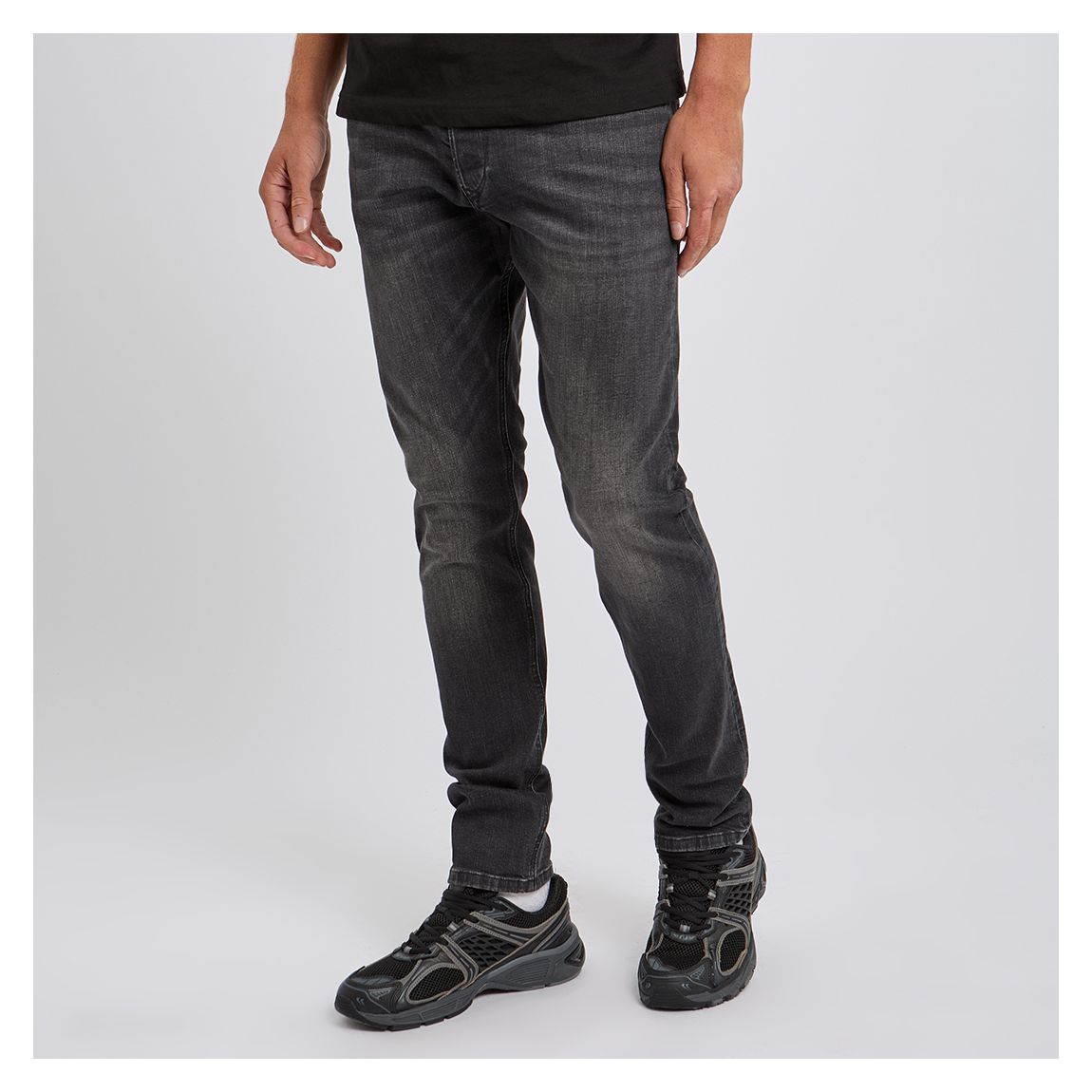 Black Tepphar Slim Leg Stretch Jeans main product photo
