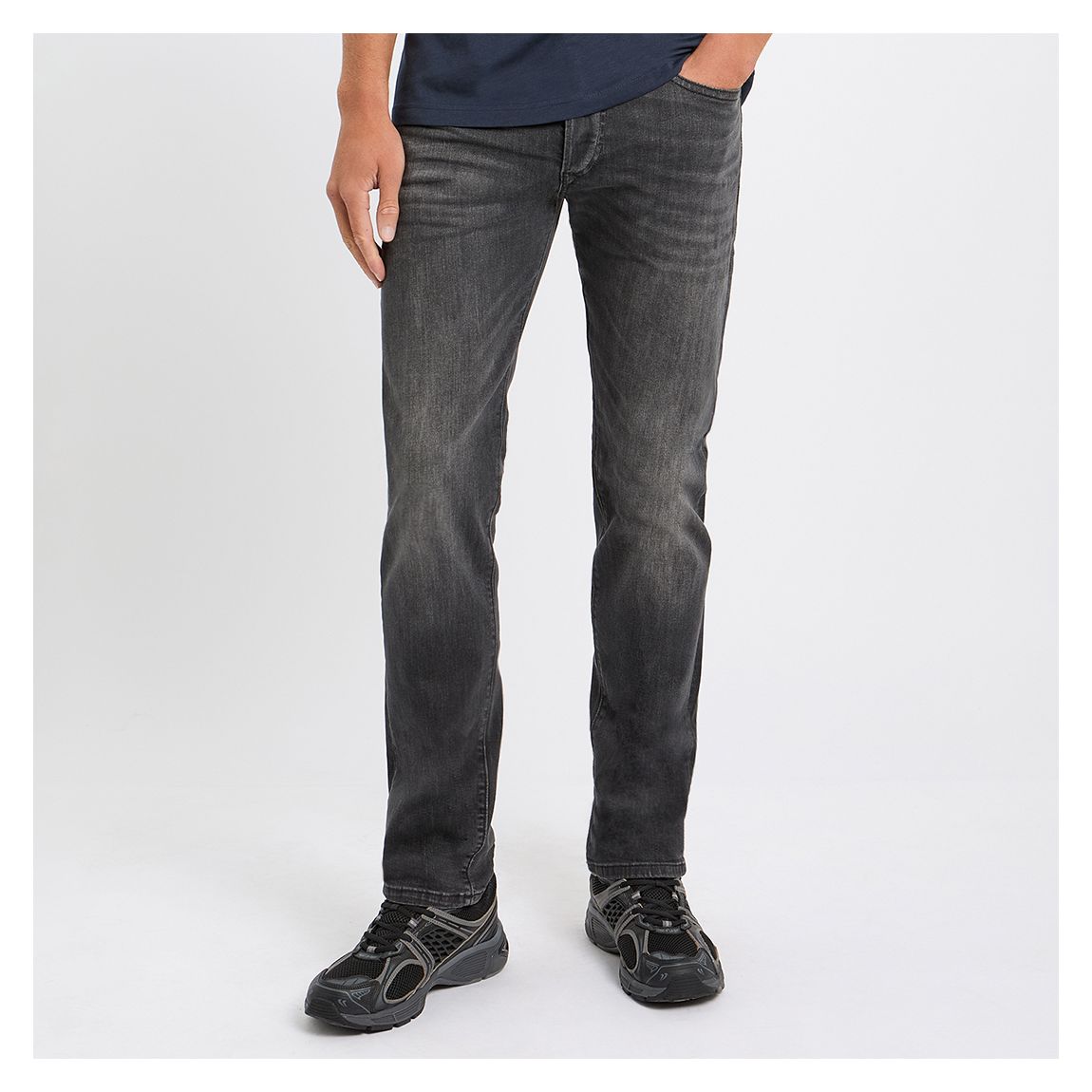 Washed Black Buster X Slim Tapered Jean main product photo