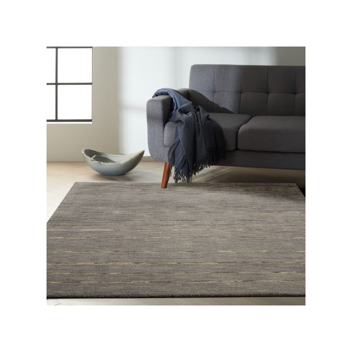Halo 01 Charcoal 183cm x 122cm Rug main product photo