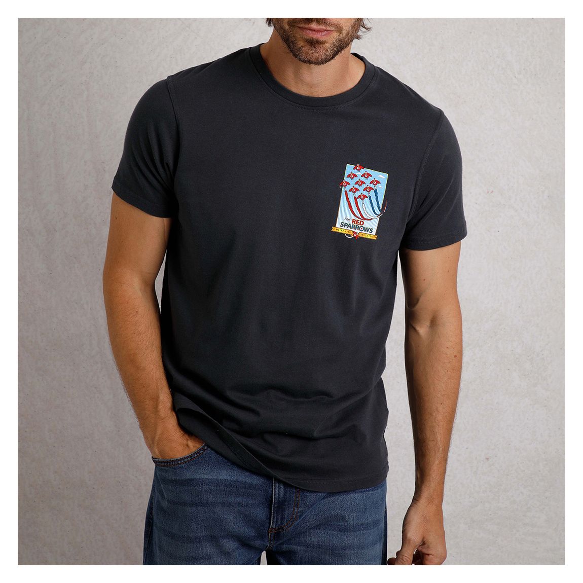 Navy Red Sparrows Back Print Artist T-Shirt main product photo