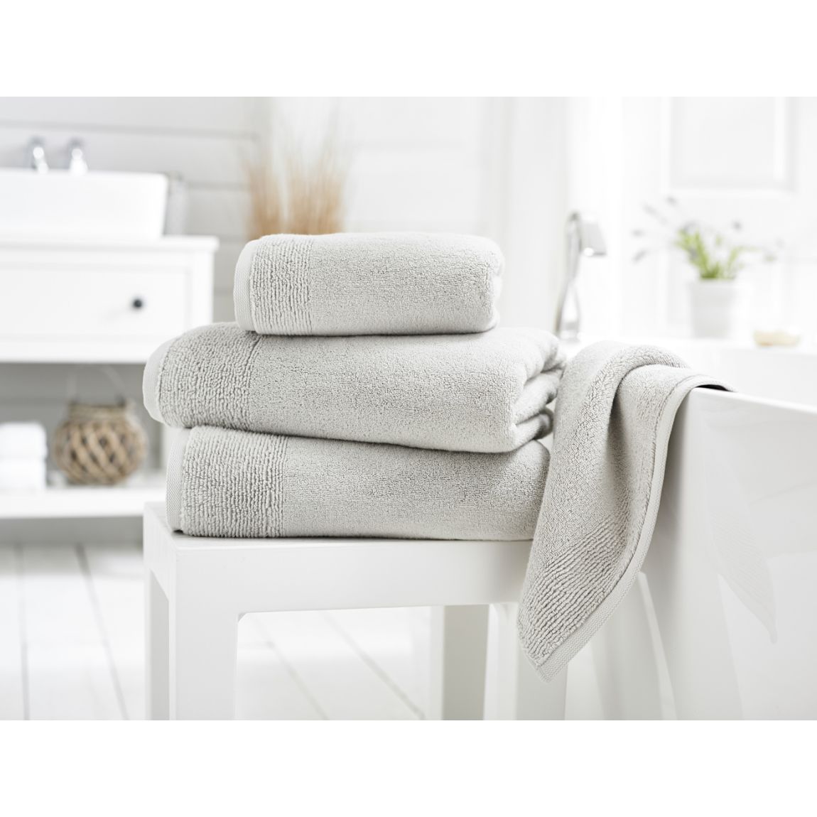 Palazzo Luxury Zerotwist Cotton 800gsm Hand Towels main product photo
