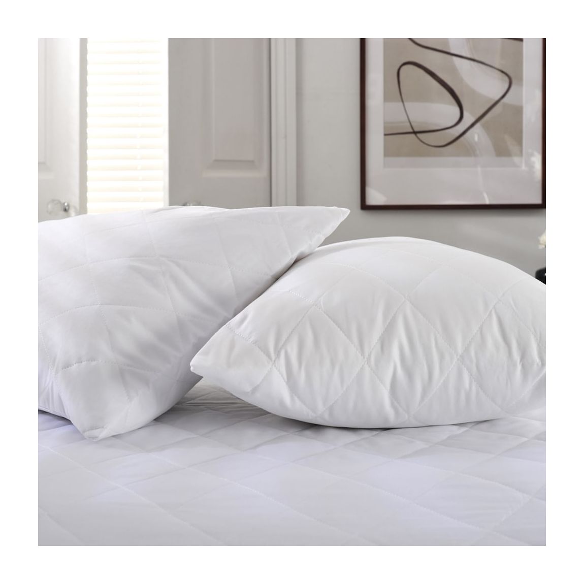 Quick Dry Quilted Mattress Protector main product photo
