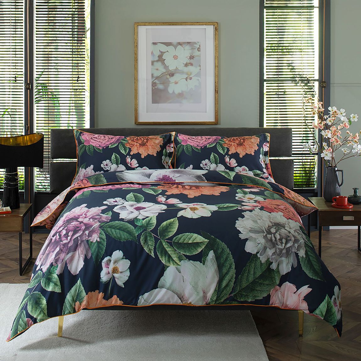 Chelsea Show Digitally Printed 100% Cotton Duvet Set – Pure Luxury Superking main product photo
