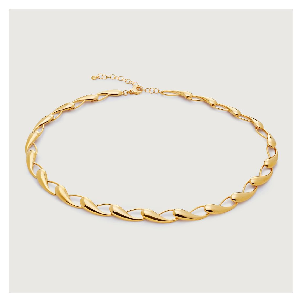Gold Nura Collar Necklace main product photo
