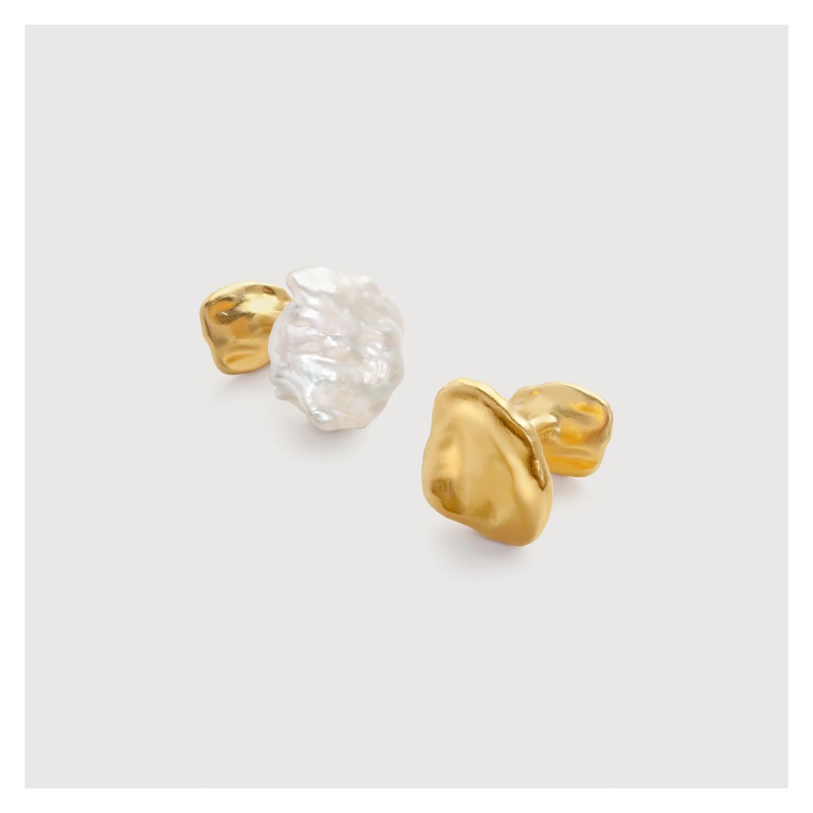 Gold Amy Powney Keshi Pearl Asymmetric Cufflinks main product photo